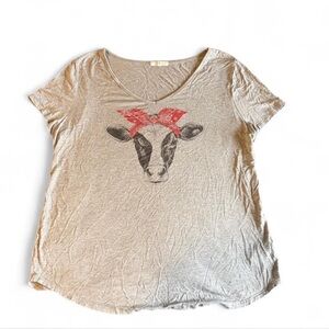 Maurices Gray Tee with Red Bow Cow Design